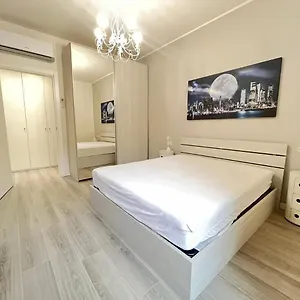 Kibilu - Via Bazzini Appartamento Milano