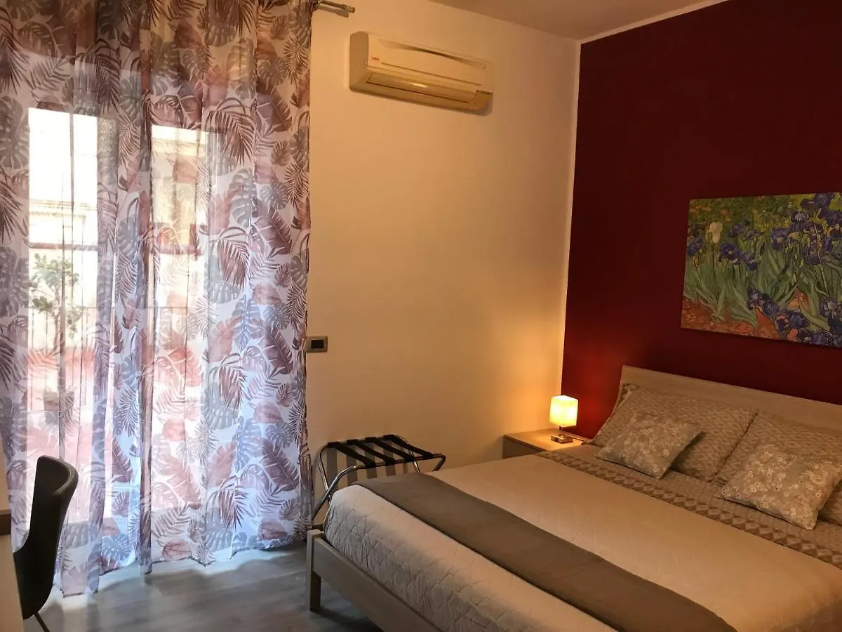 Dr House Apartment Aeroporto di Catania Fontana Rossa